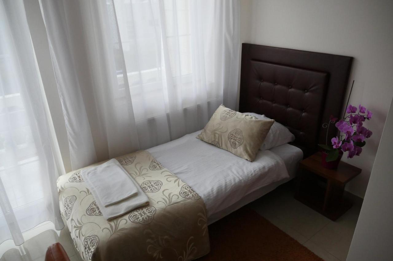 Belweder Aparthotel Porosly Luaran gambar