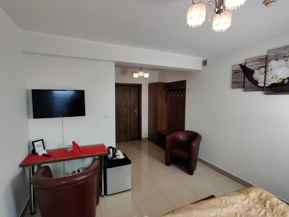 Belweder Aparthotel Porosly Luaran gambar