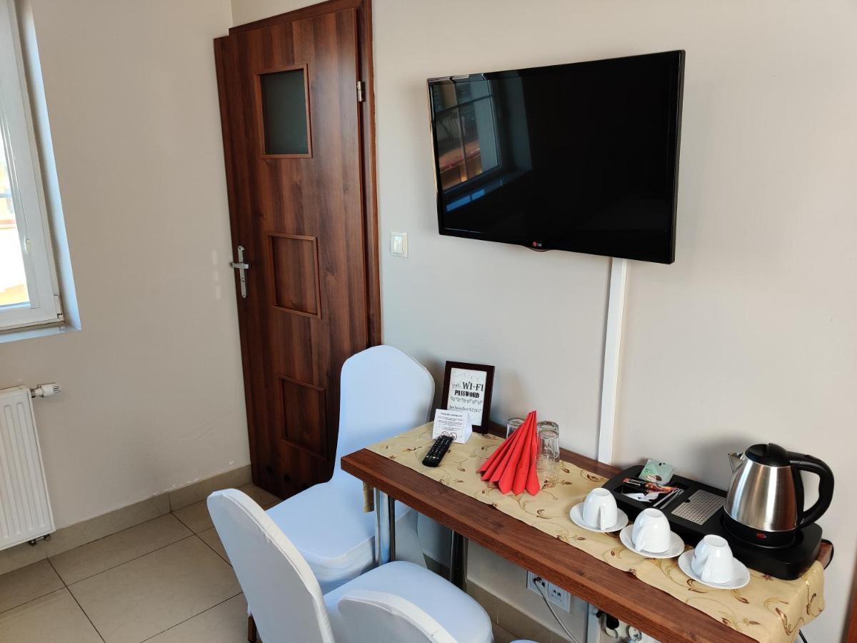 Belweder Aparthotel Porosly Luaran gambar