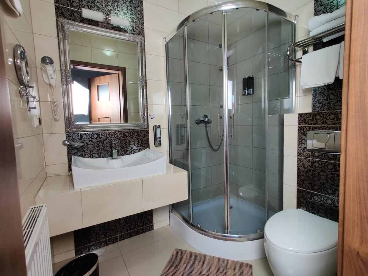 Belweder Aparthotel Porosly Luaran gambar