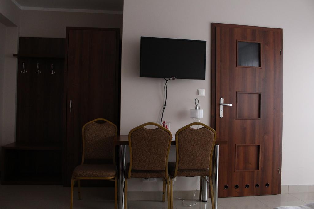 Belweder Aparthotel Porosly Bilik gambar